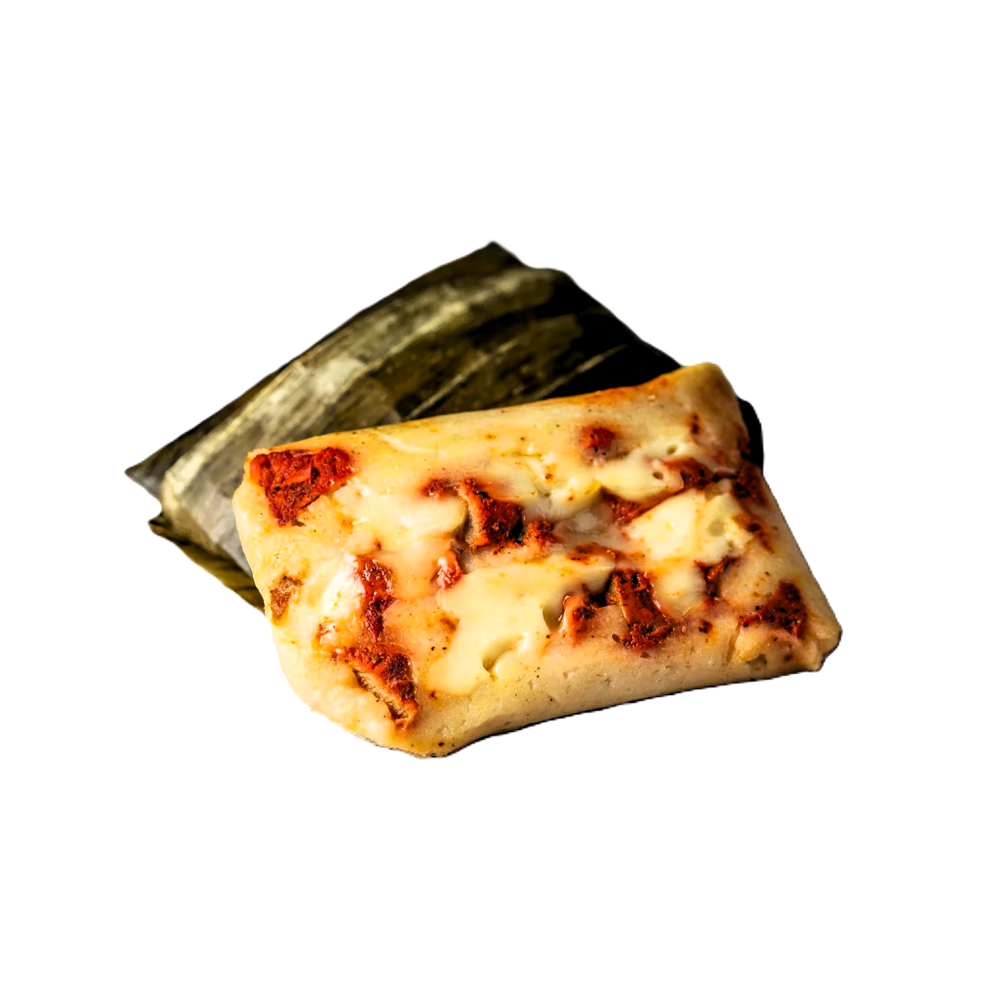 Tamal con adobo estilo pastor y queso gratinado, una explosión de sabor mexicano.